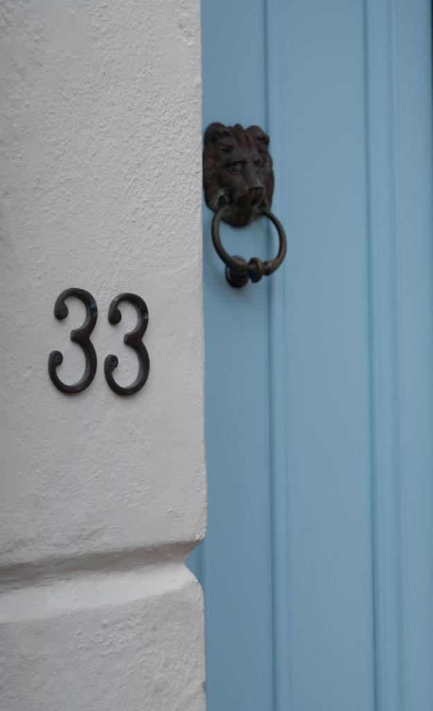 Stylish & Spacious City Centre 3-Bedroom Townhouse - Sleeps 6 Canterbury Exteriör bild
