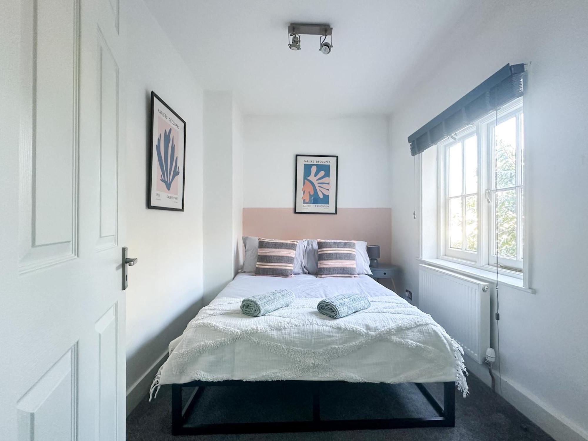Stylish & Spacious City Centre 3-Bedroom Townhouse - Sleeps 6 Canterbury Exteriör bild
