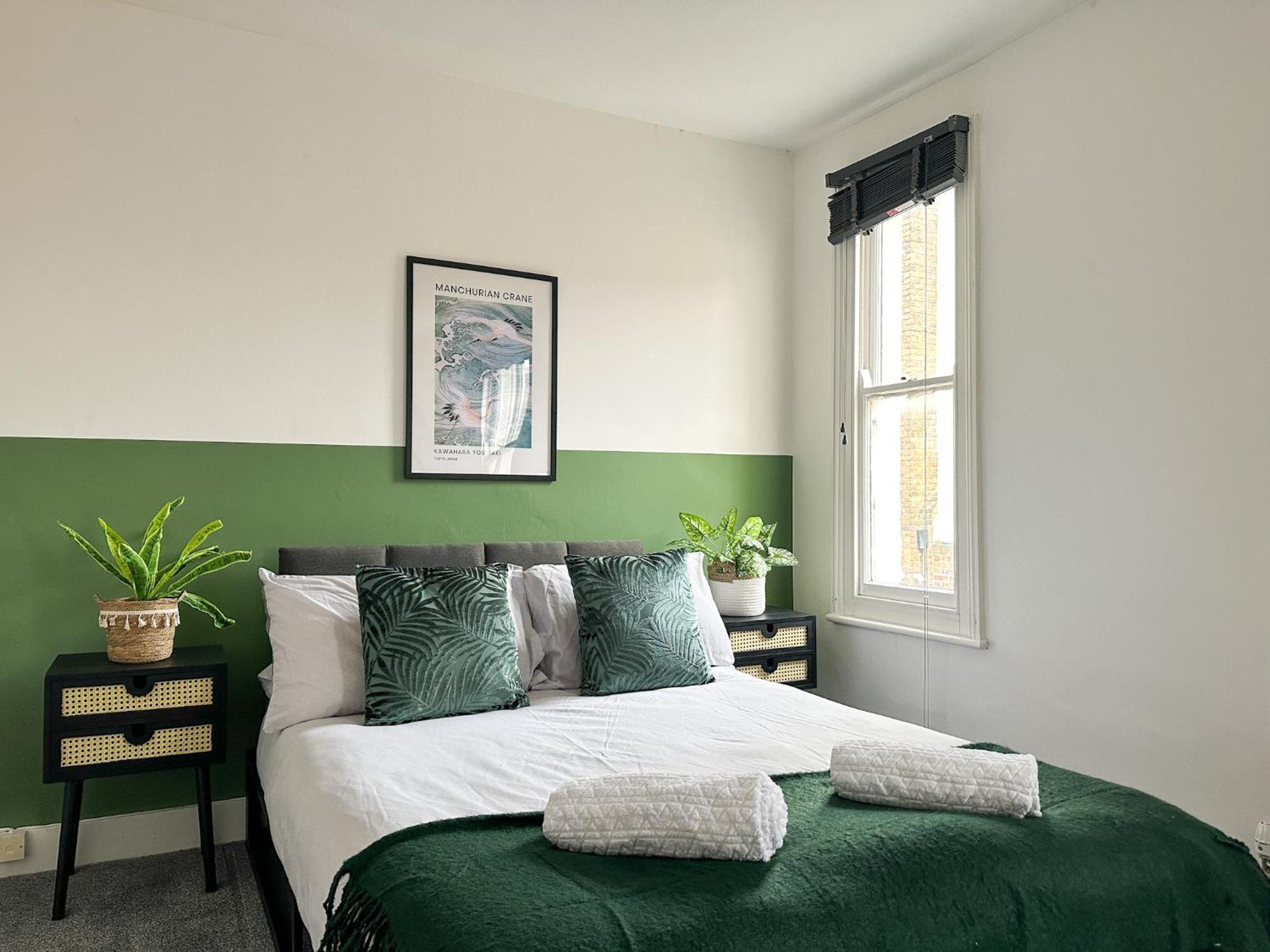 Stylish & Spacious City Centre 3-Bedroom Townhouse - Sleeps 6 Canterbury Exteriör bild